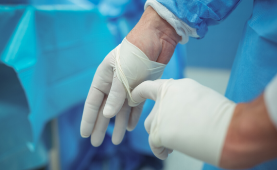 Covid-19: Taking off personal protective equipment (PPE)